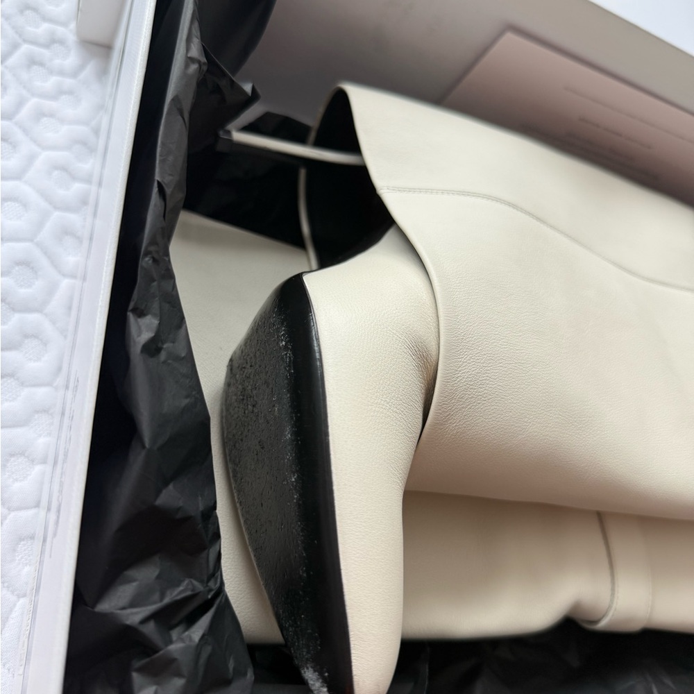 Givenchy ( new! ) White Boots - Picture 5 of 10